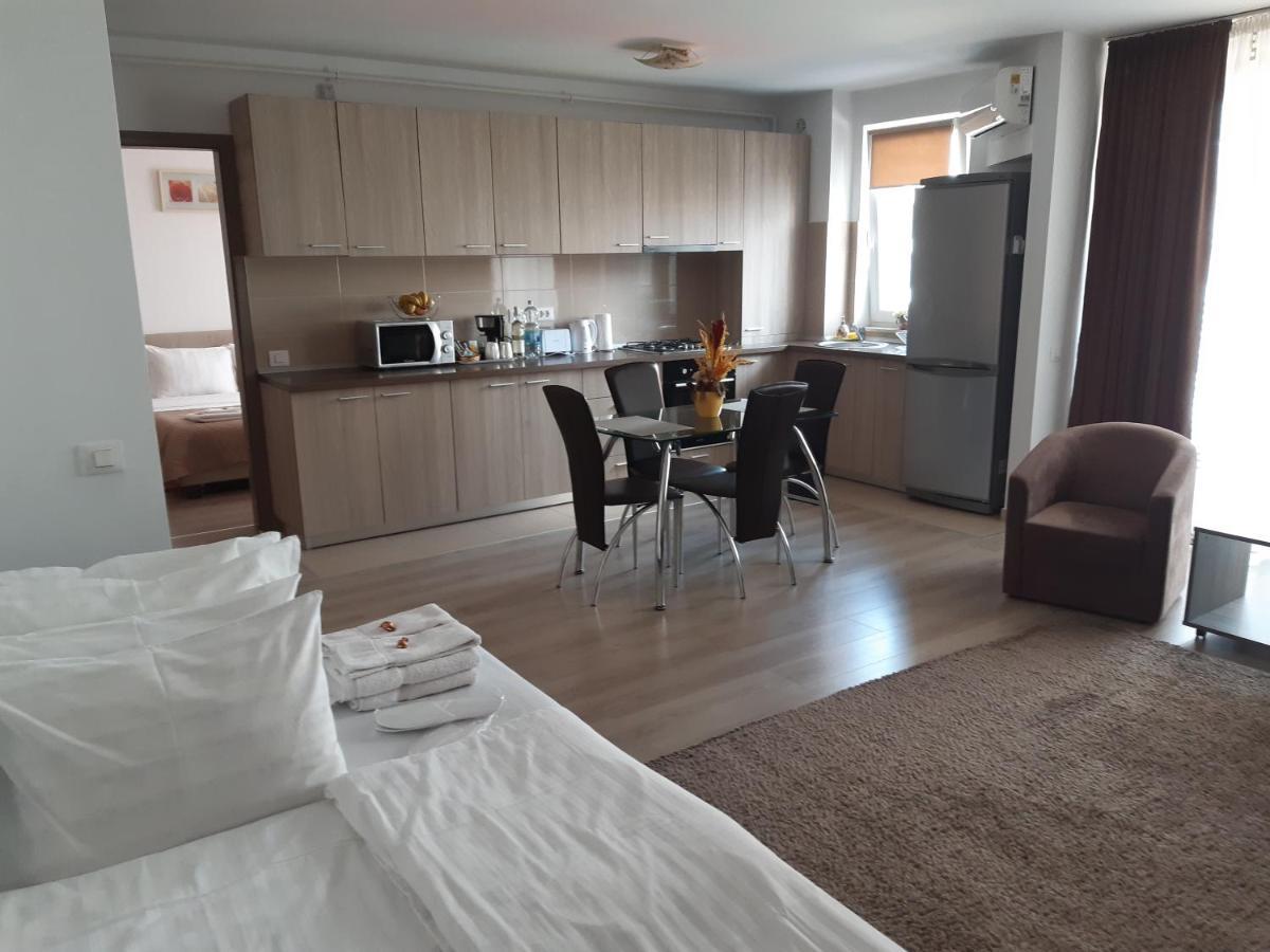 Apartament Marcel - Coresi Mall Brasov Exterior photo