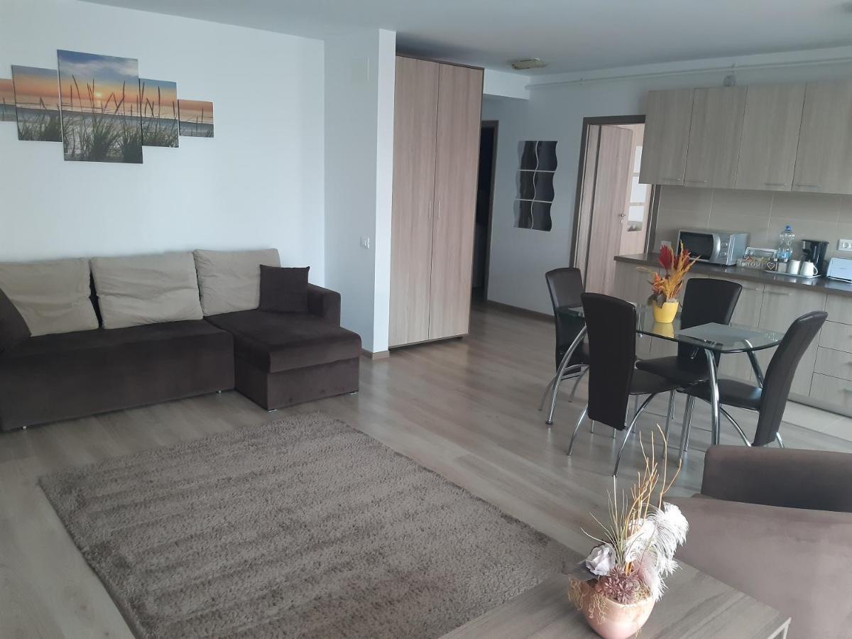 Apartament Marcel - Coresi Mall Brasov Exterior photo